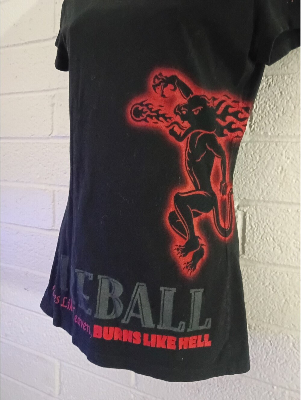 ALSTYLE Womens Black Graphic T-Shirt Fireball Design Size Large